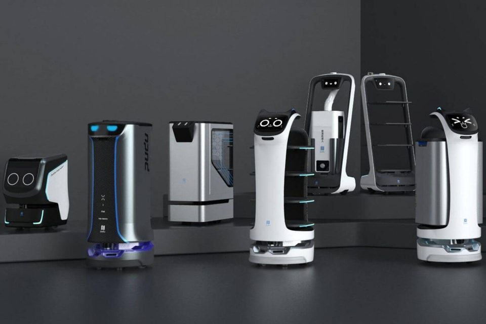 Robots de servei Pudu preparats per treballar